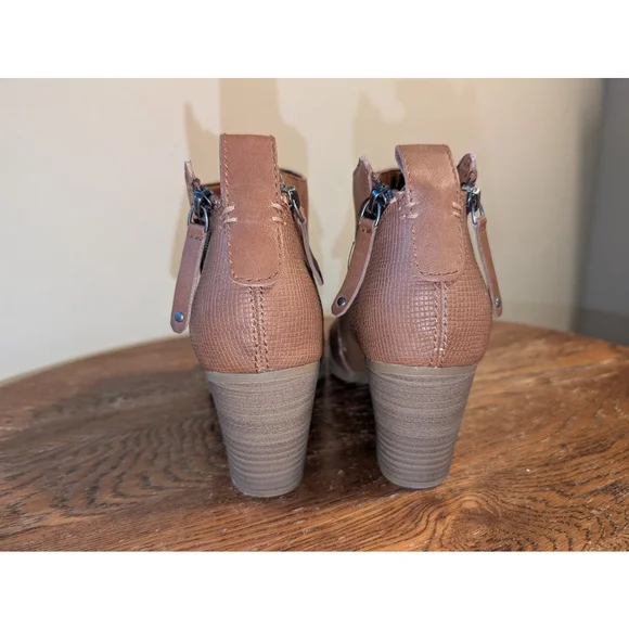 Women's dv Brown Ankle Boots & Booties Size 11 - Picture 3 of 7